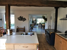  Superbe propriété de 44 hectares, prête à être exploitée, avec belle maison, prête à habiter, au calme, avec vues, aux portes de la dordogne  
