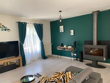 Maison à vendre à Villebois-Lavalette,124 m2 habitable, grande pièce de vie, 4 chambres, garage 