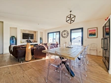 T4 en duplex – surface habitable 115 m² – Idron – Grand balcon & 2 places de parking(64)