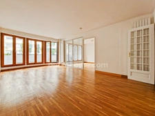 Appartement à vendre 4 pièces PAU (64)Grande terrasse et parking!centre ville de Pau!