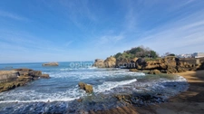 Appartement 79M2-T3–VIDEO SUR DEMANDE-CÔTE BASQUE – BIARRITZ – PLATEAU DE L’ATALAYE Appartement d’Exception – Vue Mer Panoramique – Dernier Étage – Centre-Ville