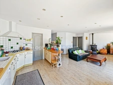  À VENDRE – Maison de plain-pied avec vue Pyrénées, piscine & jardin arboré 