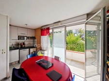 À vendre : Appartement T3 - grande terrasse – Deux places de parking - Résidence de standing LONS (64)