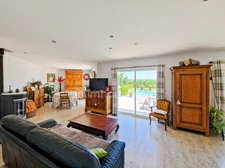  À VENDRE – Maison de plain-pied avec vue Pyrénées, piscine & jardin arboré 