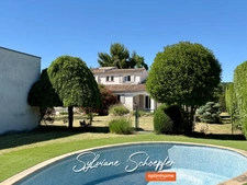 Élégante villa familiale de 237 m² avec piscine dans un quartier recherché de Montélimar (26)