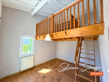 Élégante villa familiale de 237 m² avec piscine dans un quartier recherché de Montélimar (26)