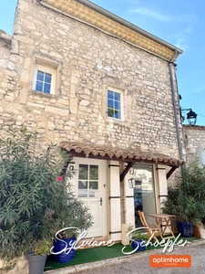 Maison de village pleine de charme LA GARDE ADHEMAR (26)
