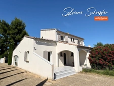 Élégante villa familiale de 237 m² avec piscine dans un quartier recherché de Montélimar (26)