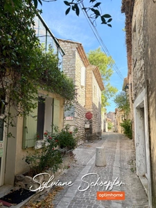Maison de village pleine de charme LA GARDE ADHEMAR (26)