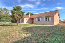 🏡 Maison familiale sans travaux avec 4 chambres, terrain plat et double garage près de Limoges