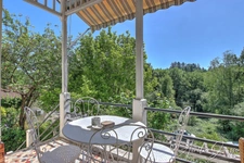 Maison en pierre à vendre à Saint-Priest-Taurion – Le charme de l'ancien à personnaliser