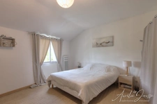 Maison avec séjour cathédrale, mezzanine et 4 chambres à vendre à Limoges