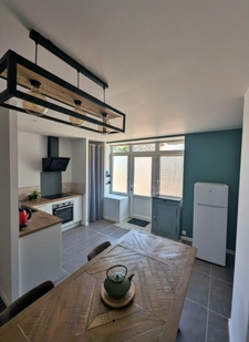 Louvigné-du-Désert – Charmante maison rénovée – 80 m² – 2 chambres