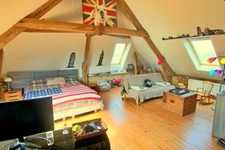 Charmante longère 11 pièces de 327 M2 avec parc clos de plus de 2000 M2.