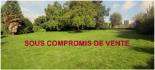 Terrain constructible 1778 m2 à l'entrée de Fougères
