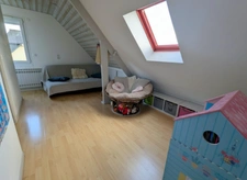 Maison familiale-120 M2-lumineuse-4 chambres-sous-sol complet-jardin clos de 805 M2, dans un environnement paisible à Laignelet (35)