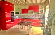Maison type manoir de 120 m2 habitable, 150 m2 possible sur 13600 M2 de terrain clos