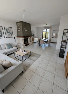 EN EXCLUSIVITÉ – GOSNE – Maison de plain-pied au calme  – 91 m² – 3 chambres – Terrain 797 m² clos
