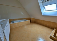 Maison familiale 4 chambres – Terrain 588 m² sans vis-à-vis – DPE C