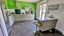 Maison à vendre 100 M2, 3 chambres, sous-sol complet- La Chapelle Janson- 