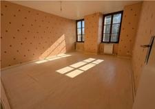 LE FERRÉ (35)– MAISON EN PIERRE À RÉNOVER AVEC BEAU POTENTIEL !