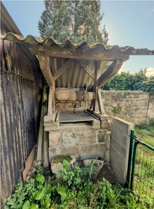 LE FERRÉ (35)– MAISON EN PIERRE À RÉNOVER AVEC BEAU POTENTIEL !
