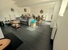 Maison en pierres rénovée (2022) 4 pièces – Terrain de 3 700 m² – Louvigné-du-Désert