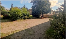 Terrain constructible 1778 m2 à l'entrée de Fougères