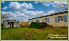 Maison à vendre 5 pièces de 104m² SAINT JEAN DE LIVERSAY (17)