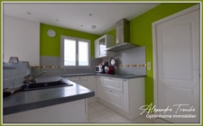 Maison à vendre 5 pièces de 104m² SAINT JEAN DE LIVERSAY (17)