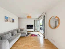 APPARTEMENT 3 PIECES 375 000 EUROS AVEC UN PARKING