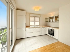 APPARTEMENT 3 PIECES 375 000 EUROS AVEC UN PARKING