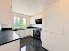 MAISON 6 PIECES 475 000 EUROS