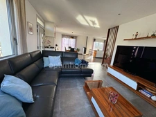 Très belle maison de 8 pièces à SAINT PRIX (95) à 35 minutes de PARIS