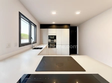 DOMONT (95) A 25 MINUTES DE PARIS - MAISON FAMILIALE AVEC PISCINE 4 CHAMBRES • 160 m²     735 000 €