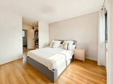 DOMONT (95) A 25 MINUTES DE PARIS - MAISON FAMILIALE AVEC PISCINE 4 CHAMBRES • 160 m²     735 000 €