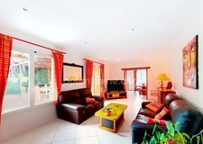 MAISON 5 PIECES 386 500 EUROS
