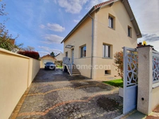 Très belle maison de 8 pièces à SAINT PRIX (95) à 35 minutes de PARIS