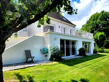 PISCOP – Propriété contemporaine d’exception aux portes de Paris 300 m² – Terrain 2 100 m² – Vue vallée