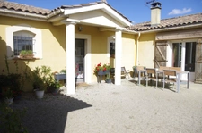 Maison à vendre 5 pièces proche de AUCH (32) de 2500 m² avec dépendance.