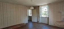 SAINT JEAN POUTGE 32, Maison en pierre à rénover de 139 m², grange  70 m² terrain 1500 m², garage.