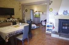 Maison à vendre PESSAN de 6 pièces, 4 chambres, terrain  et garage double.