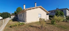 Sale with life annuity; single-storey villa with 3 bedrooms + office near BARBOTAN LES THERMES 32.