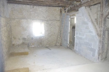 House for sale 8 rooms AIGNAN (32) with a surface area of 250 m² +105 m² commercial space or other.