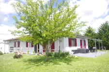 Maison à vendre 5 pièces, 116 m², proche de VIC-FEZENSAC (32)terrain 1185 m² avec garage