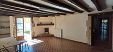 SAINT JEAN POUTGE 32, Maison en pierre à rénover de 139 m², grange  70 m² terrain 1500 m², garage.