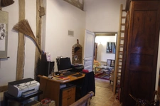 à VENDRE  proche Aignan  propriété de charme  sur 3646 m² de terrain avec piscine et Gîte séparé.