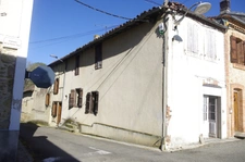 Maison à vendre 6 pièces DEMU (32)  à rénover avec grange non attenante.