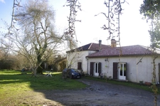 Propriété  6 pièces + dépendances sur 19 HA de terrain à vendre LAGRAULET DU GERS