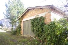 Grange en cours de transformation à vendre 1 pièces à MONTESQUIOU (32) 42.50 m² sur terrain de 400 m² environ.